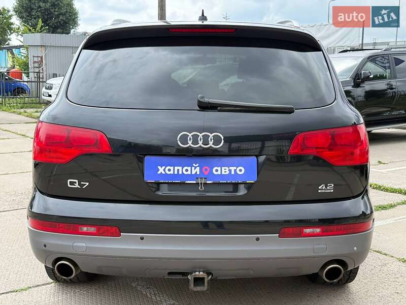 Позашляховик / Кросовер Audi Q7 2007 в Києві