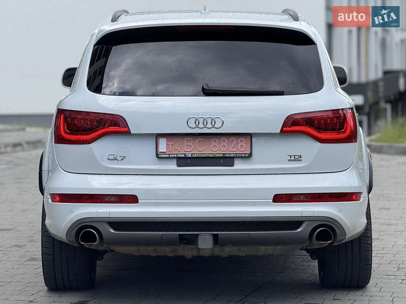 Позашляховик / Кросовер Audi Q7 2013 в Яворові