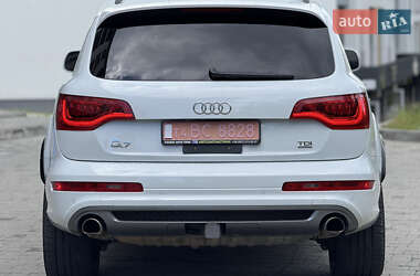 Внедорожник / Кроссовер Audi Q7 2013 в 