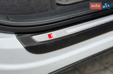 Внедорожник / Кроссовер Audi Q7 2013 в 