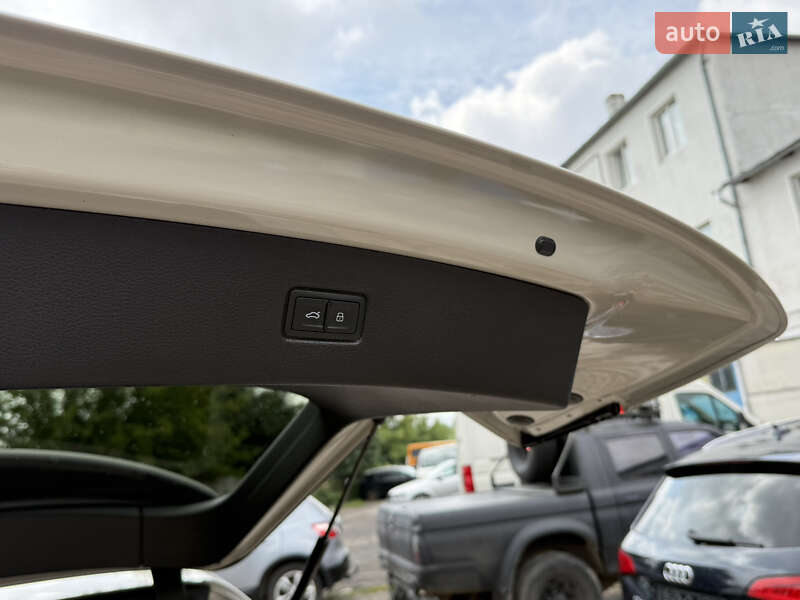 Внедорожник / Кроссовер Audi Q7 2021 в Ровно