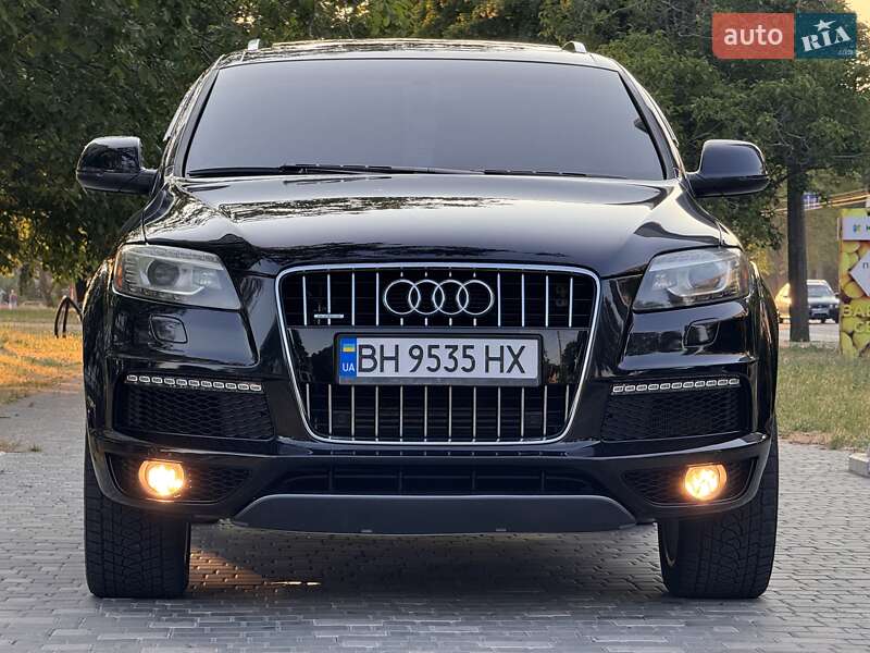 Внедорожник / Кроссовер Audi Q7 2011 в Одессе