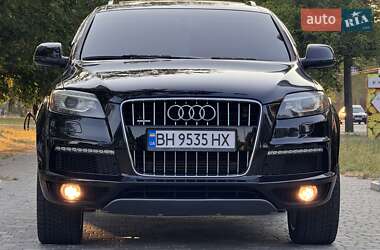 Внедорожник / Кроссовер Audi Q7 2011 в 