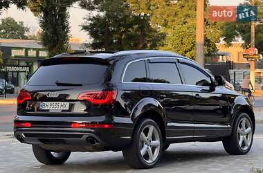 Внедорожник / Кроссовер Audi Q7 2011 в 