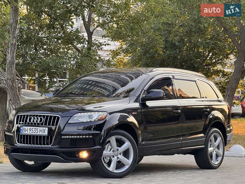 Внедорожник / Кроссовер Audi Q7 2011 в Одессе