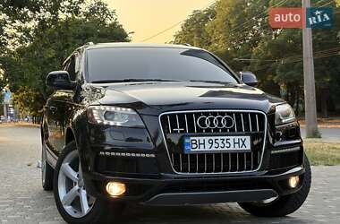 Внедорожник / Кроссовер Audi Q7 2011 в 