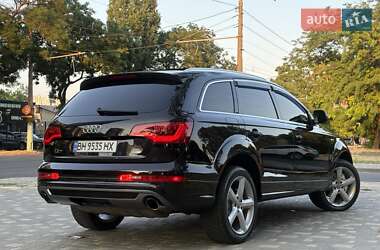 Внедорожник / Кроссовер Audi Q7 2011 в 