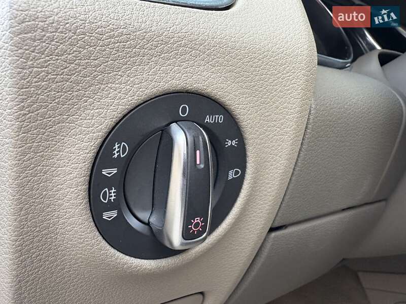Внедорожник / Кроссовер Audi Q7 2011 в Одессе