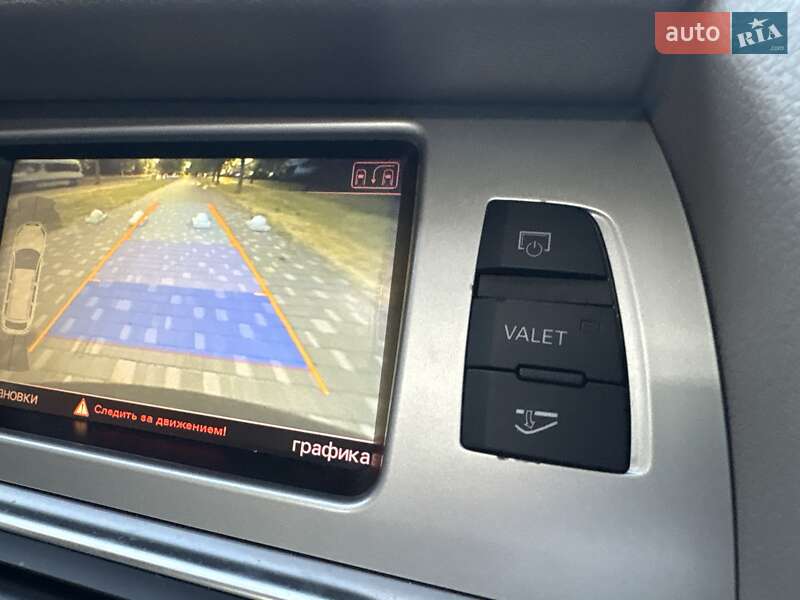 Внедорожник / Кроссовер Audi Q7 2011 в Одессе