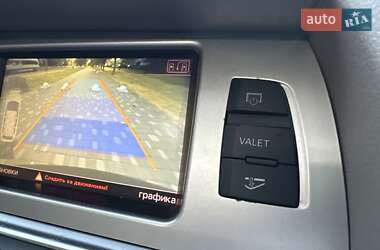 Внедорожник / Кроссовер Audi Q7 2011 в 