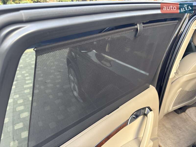 Внедорожник / Кроссовер Audi Q7 2011 в Одессе