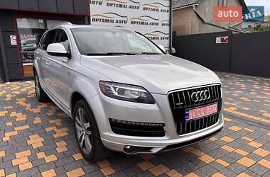 Внедорожник / Кроссовер Audi Q7 2015 в 
