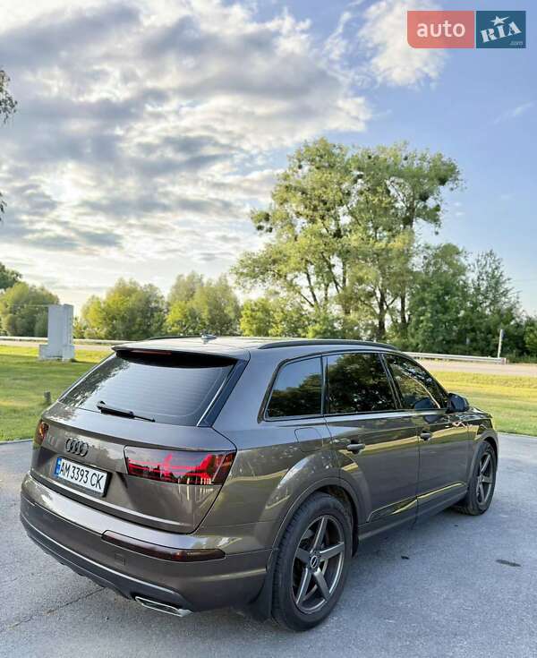 Внедорожник / Кроссовер Audi Q7 2018 в Звягеле фото 6 Внедорожник / Кроссовер Audi Q7 2018 в Звягеле
