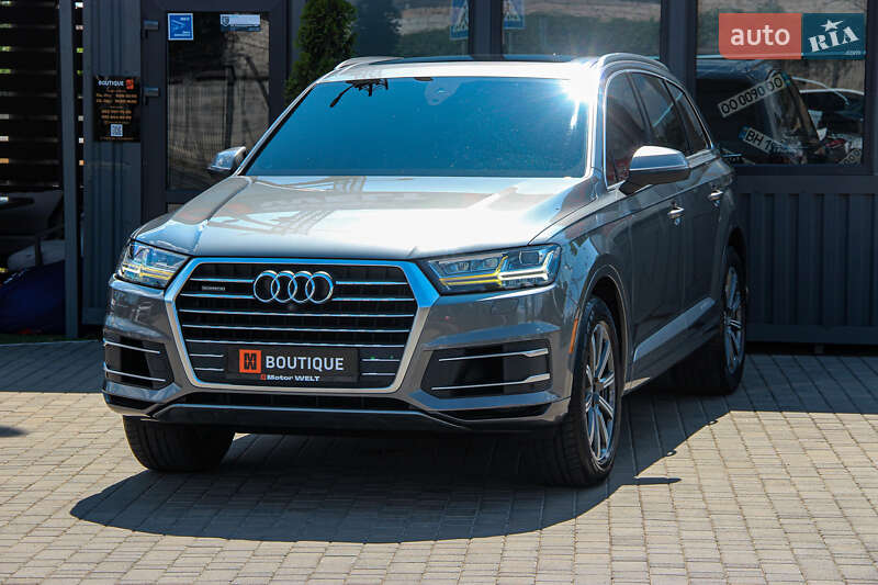 Внедорожник / Кроссовер Audi Q7 2016 в Одессе