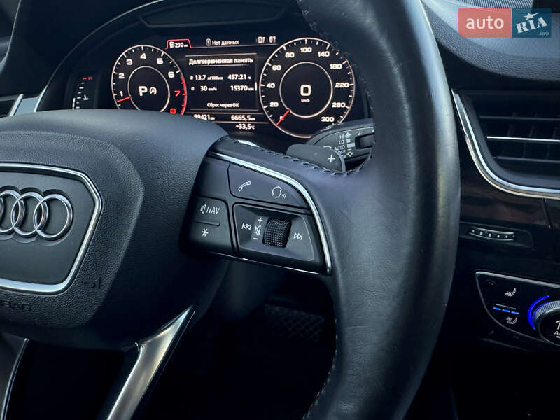 Внедорожник / Кроссовер Audi Q7 2016 в Киеве