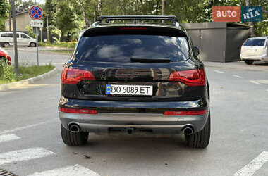 Внедорожник / Кроссовер Audi Q7 2012 в 