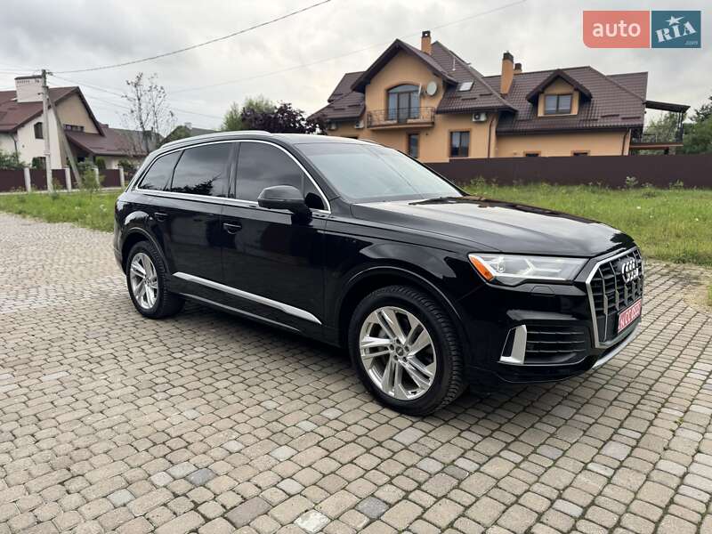Позашляховик / Кросовер Audi Q7 2020 в Львові