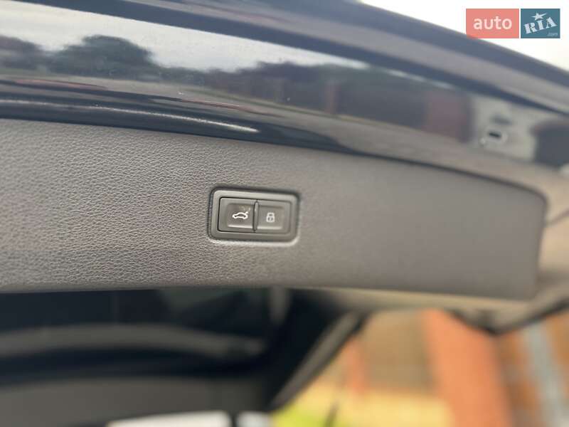 Позашляховик / Кросовер Audi Q7 2020 в Львові