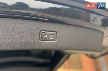 Внедорожник / Кроссовер Audi Q7 2020 в 