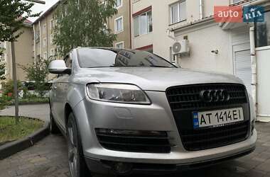 Внедорожник / Кроссовер Audi Q7 2006 в 