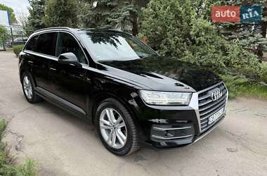 Внедорожник / Кроссовер Audi Q7 2017 в Киеве