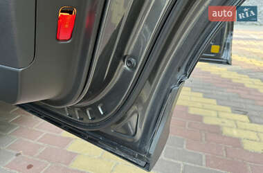 Внедорожник / Кроссовер Audi Q7 2011 в 