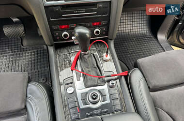 Внедорожник / Кроссовер Audi Q7 2011 в 