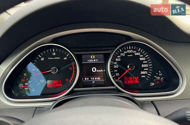 Внедорожник / Кроссовер Audi Q7 2011 в 