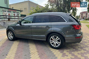 Внедорожник / Кроссовер Audi Q7 2011 в 