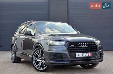 Внедорожник / Кроссовер Audi Q7 2019 в 