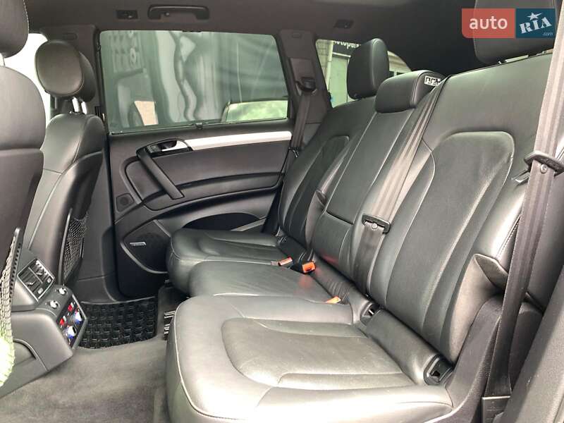 Внедорожник / Кроссовер Audi Q7 2013 в Виннице