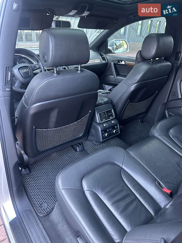 Внедорожник / Кроссовер Audi Q7 2010 в Львове