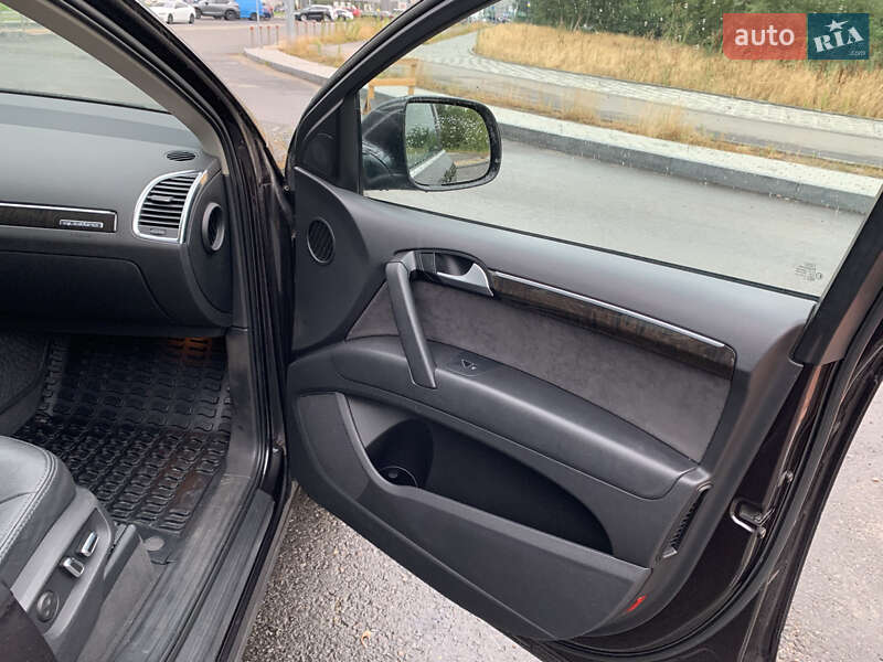 Внедорожник / Кроссовер Audi Q7 2013 в Киеве фото 4 Внедорожник / Кроссовер Audi Q7 2013 в Киеве