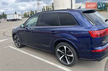 Внедорожник / Кроссовер Audi Q7 2019 в Киеве