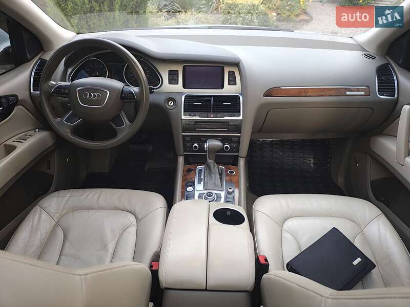 Внедорожник / Кроссовер Audi Q7 2014 в Запорожье