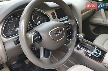 Внедорожник / Кроссовер Audi Q7 2014 в 