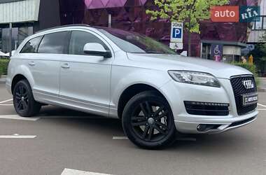 Audi Q7 2010 Audi Q7 2010