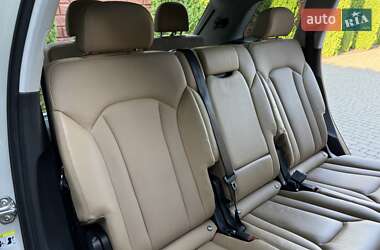 Внедорожник / Кроссовер Audi Q7 2020 в 