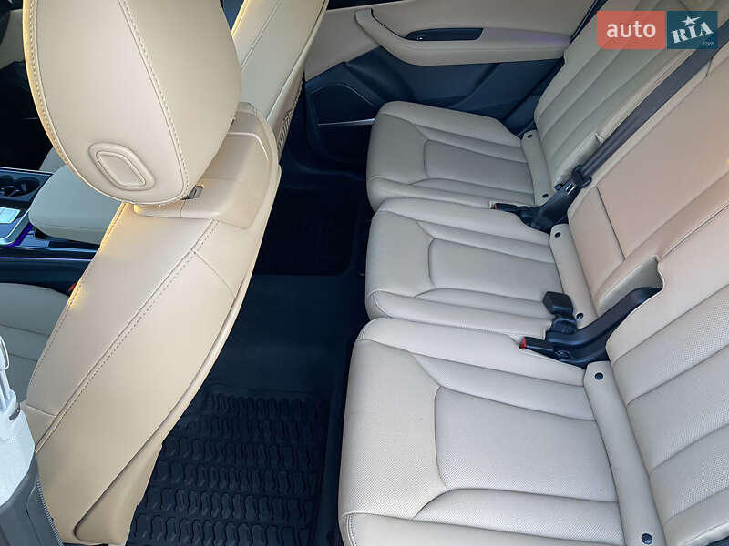 Позашляховик / Кросовер Audi Q7 2021 в Білій Церкві