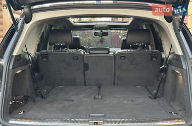 Внедорожник / Кроссовер Audi Q7 2011 в 