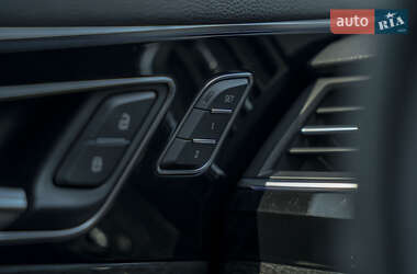 Внедорожник / Кроссовер Audi Q7 2017 в 