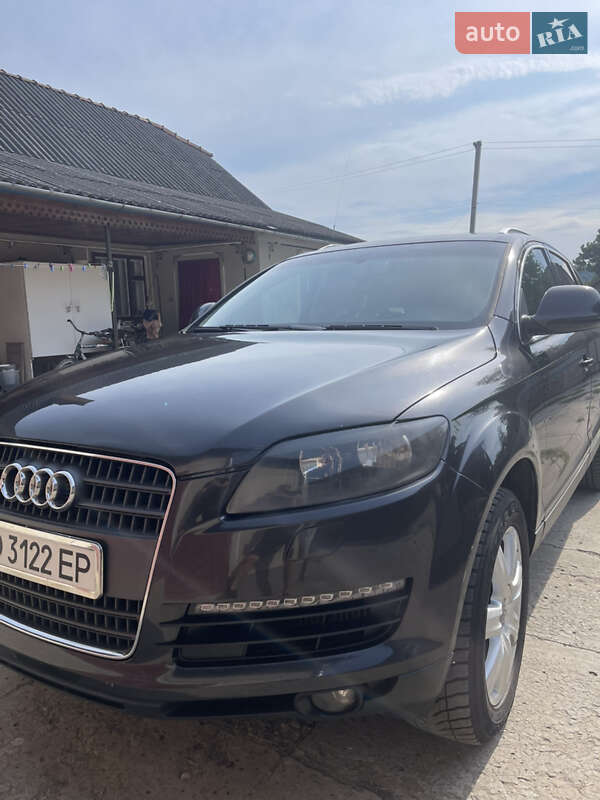 Внедорожник / Кроссовер Audi Q7 2006 в Чорткове