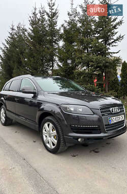 Позашляховик / Кросовер Audi Q7 2006 в 