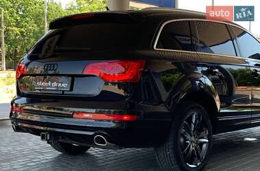 Внедорожник / Кроссовер Audi Q7 2014 в 