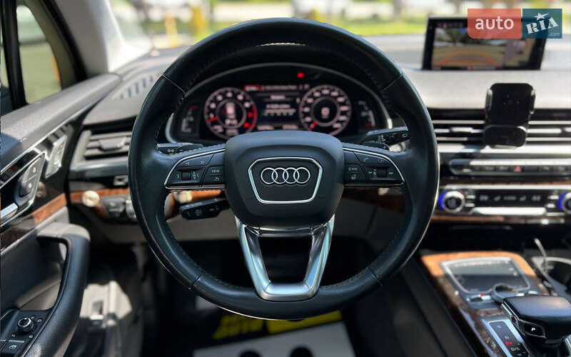 Внедорожник / Кроссовер Audi Q7 2018 в Львове