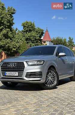 Внедорожник / Кроссовер Audi Q7 2017 в Киеве