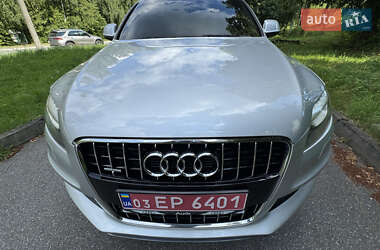 Позашляховик / Кросовер Audi Q7 2013 в 