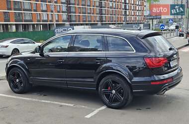 Внедорожник / Кроссовер Audi Q7 2012 в 