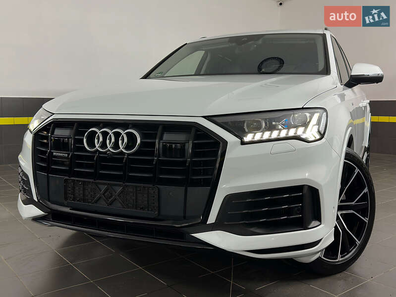Внедорожник / Кроссовер Audi Q7 2020 в Казатине