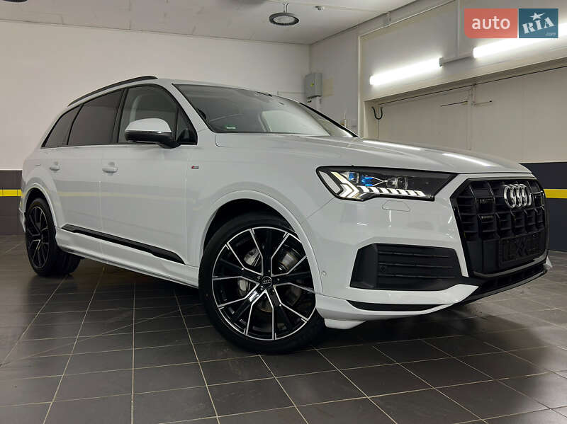 Внедорожник / Кроссовер Audi Q7 2020 в Казатине